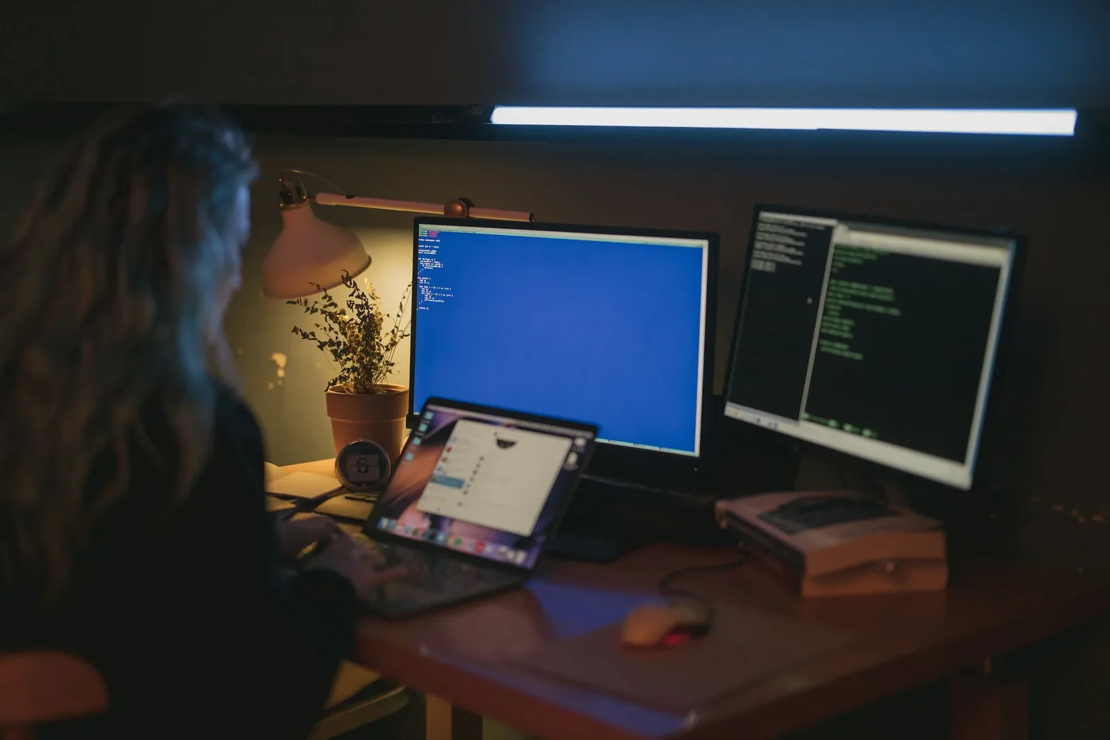 Don't miss the opportunity to register: the ProKG leadership program, Central Asian Tech Awards, and other events that IT specialists should participate in.