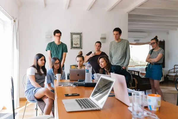 Overview: 10 useful platforms and tools for UX/UI designers