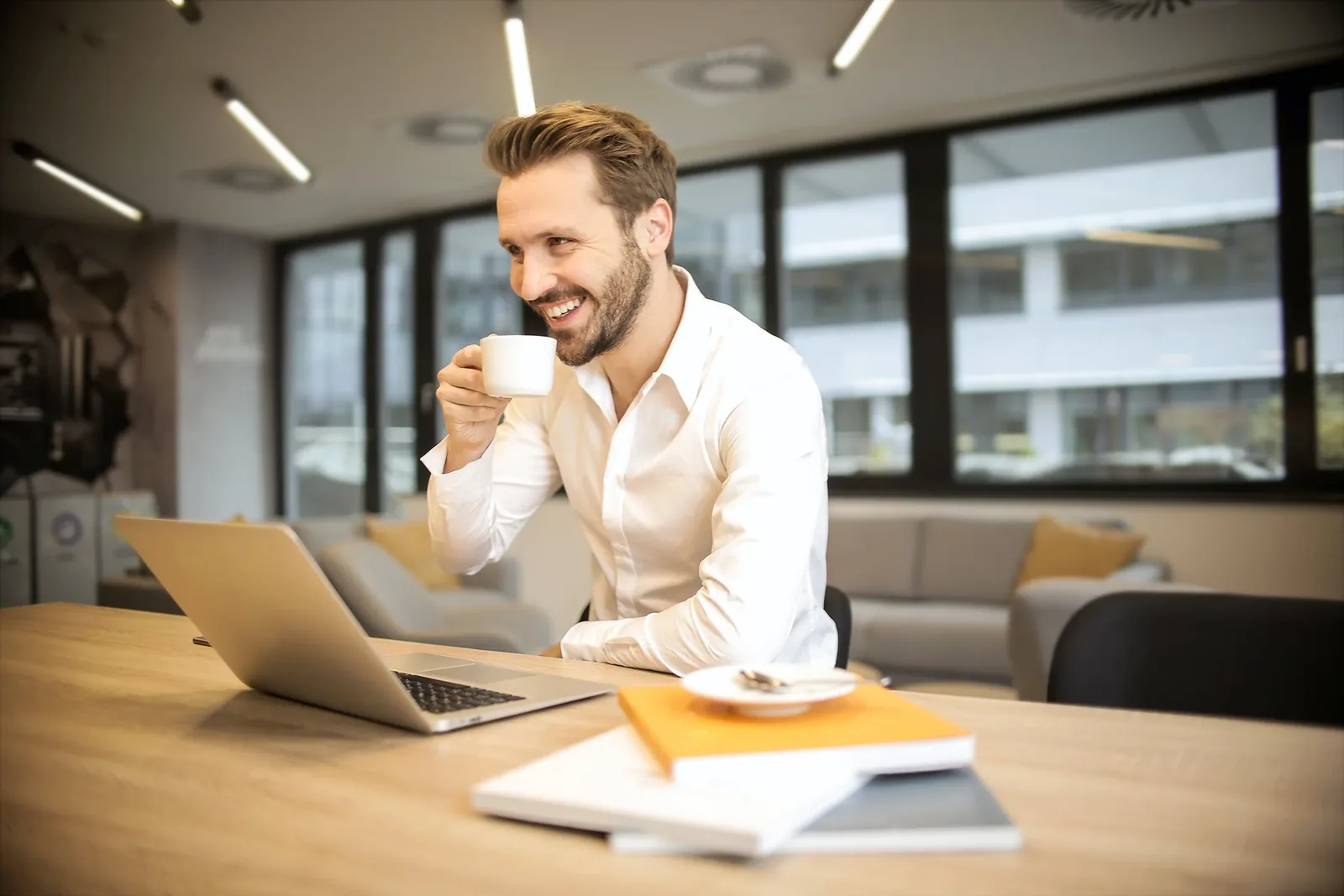 NetApp, Yahoo, Oracle: 6 internships at major companies around the world