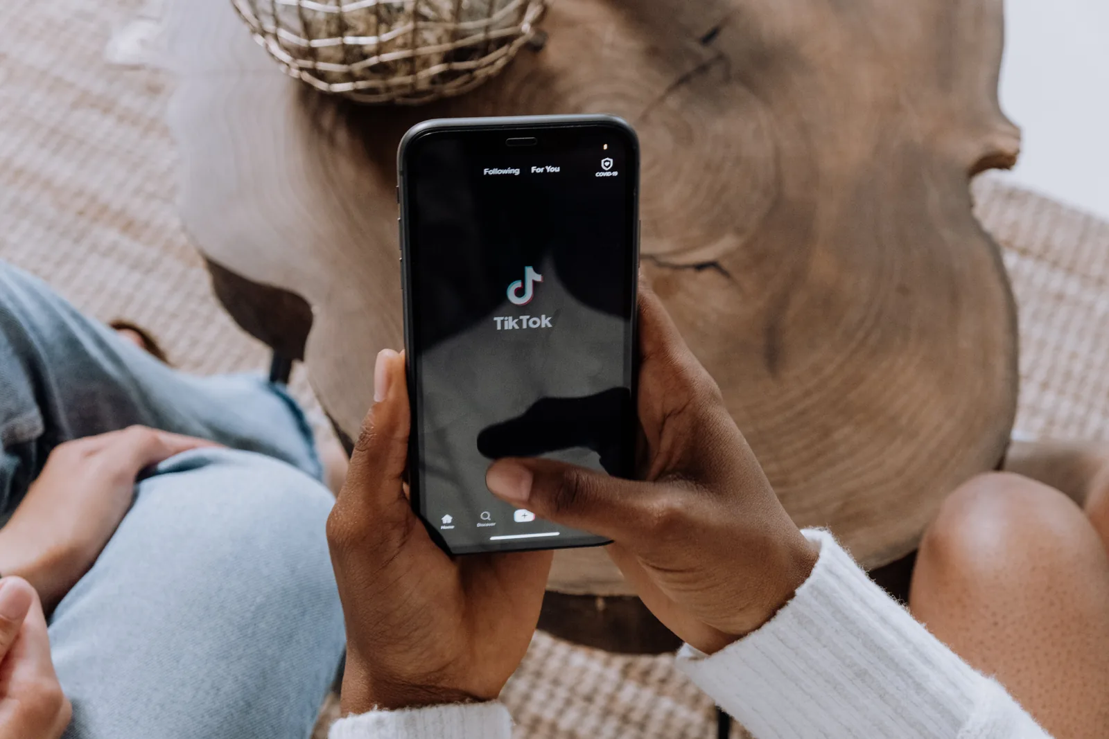 Android phones will be able to stream video from TikTok to TVs