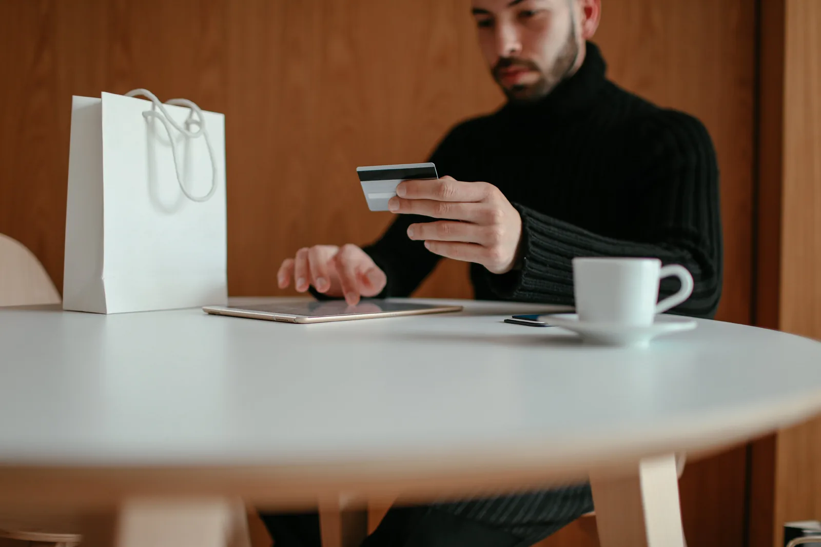 An international electronic money operator is registered in the Kyrgyz Republic