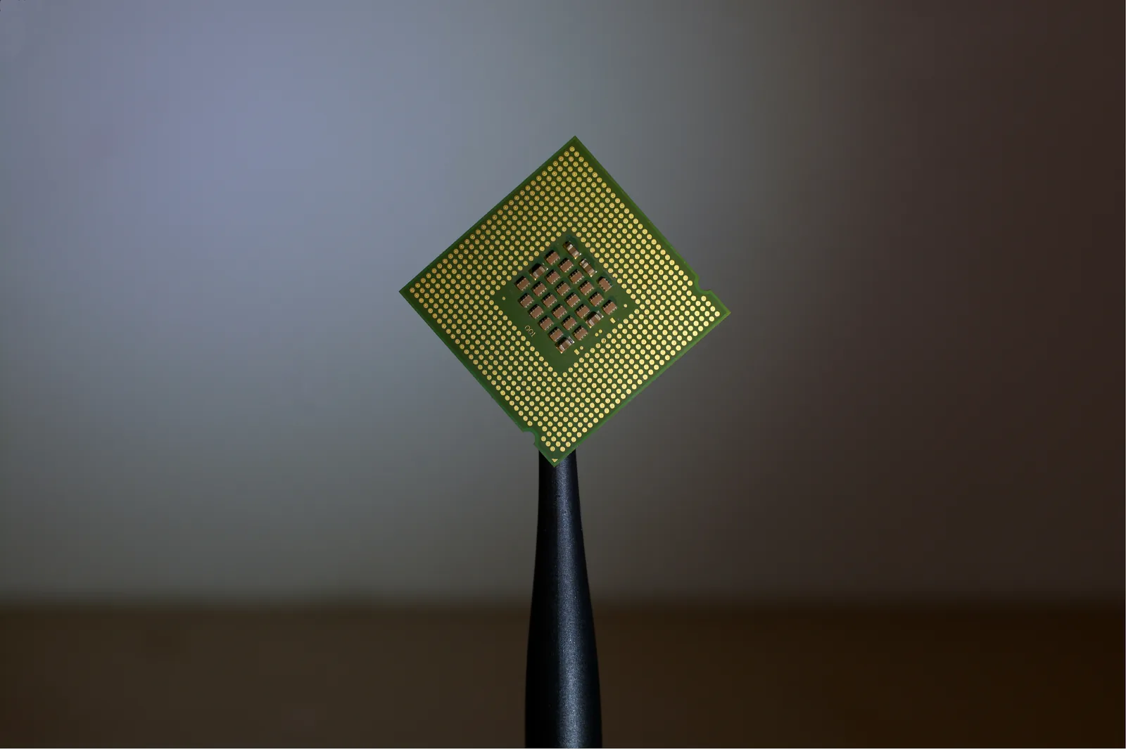 Samsung is developing a chip for powerful AI