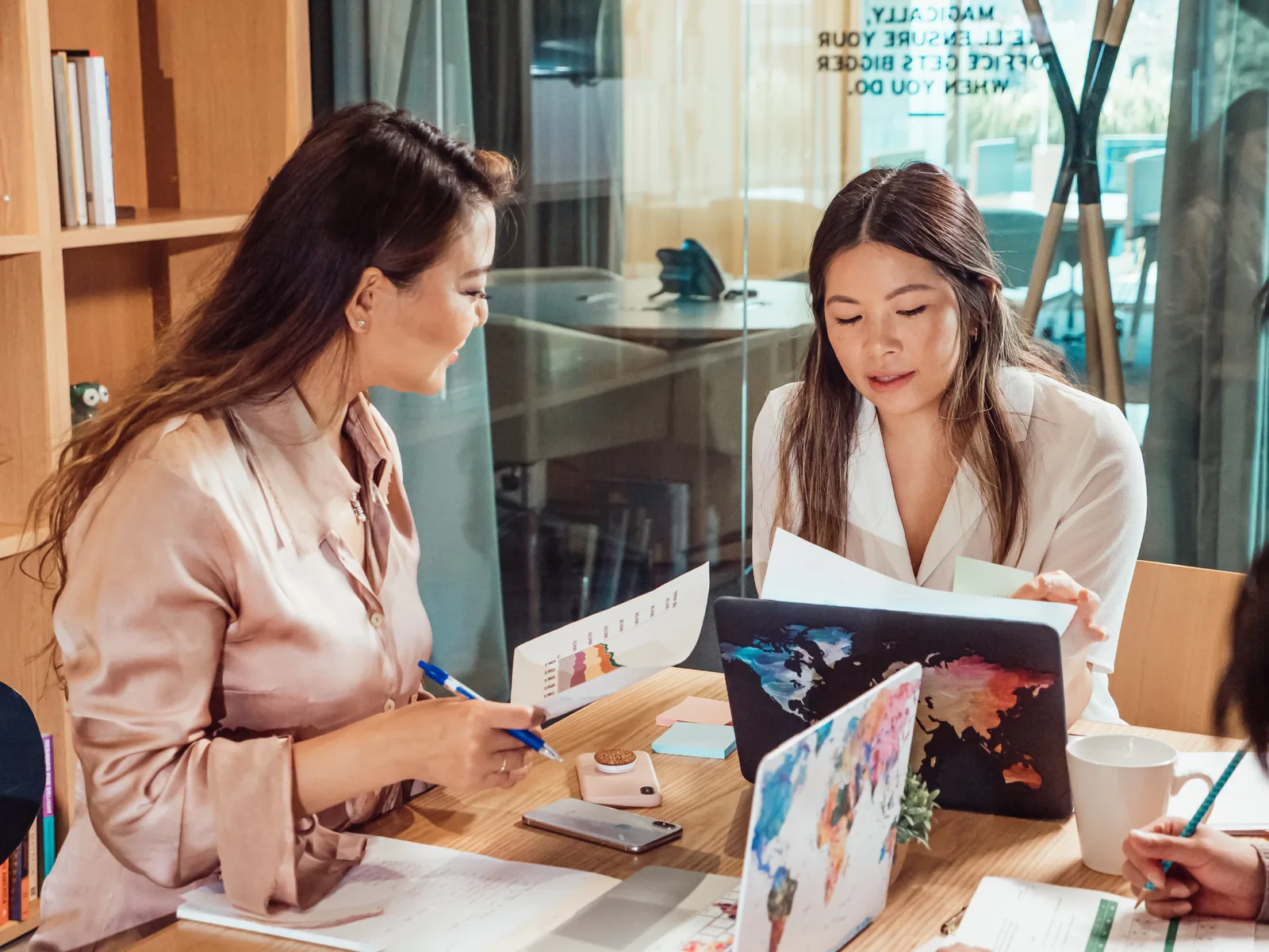 Training sessions for WE FinTech women will be held in cities across Uzbekistan.