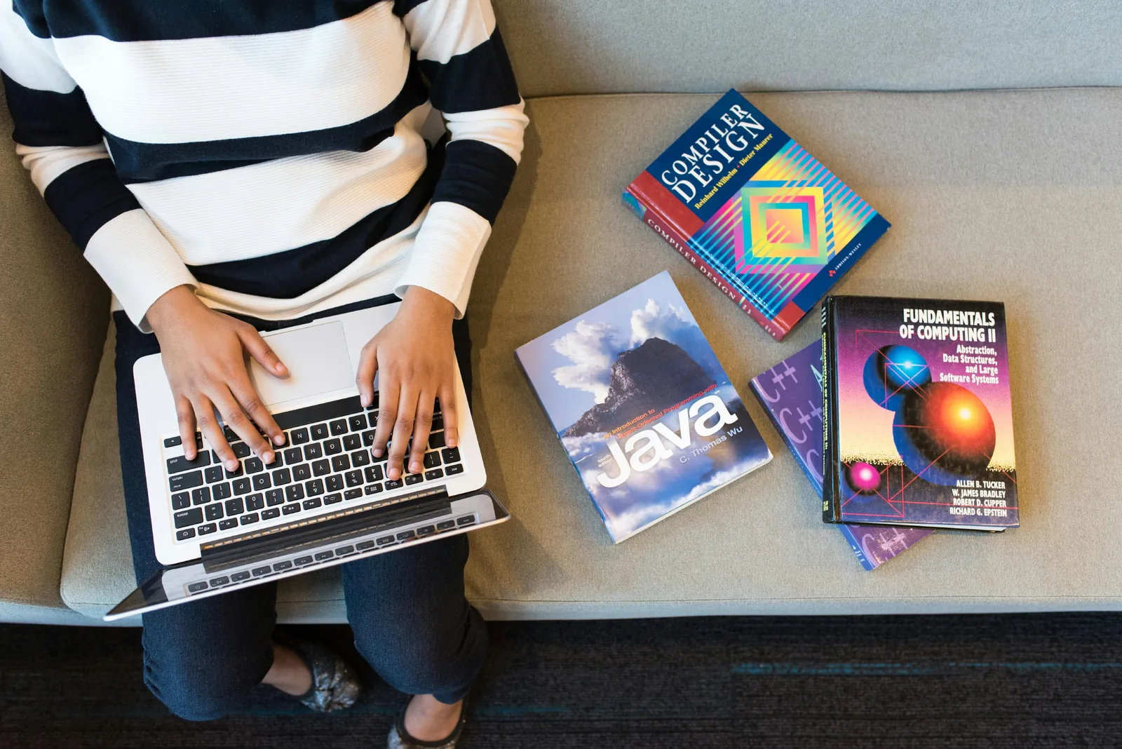 Studying Java in 2024: Free Resources for Professional Development in Software Development