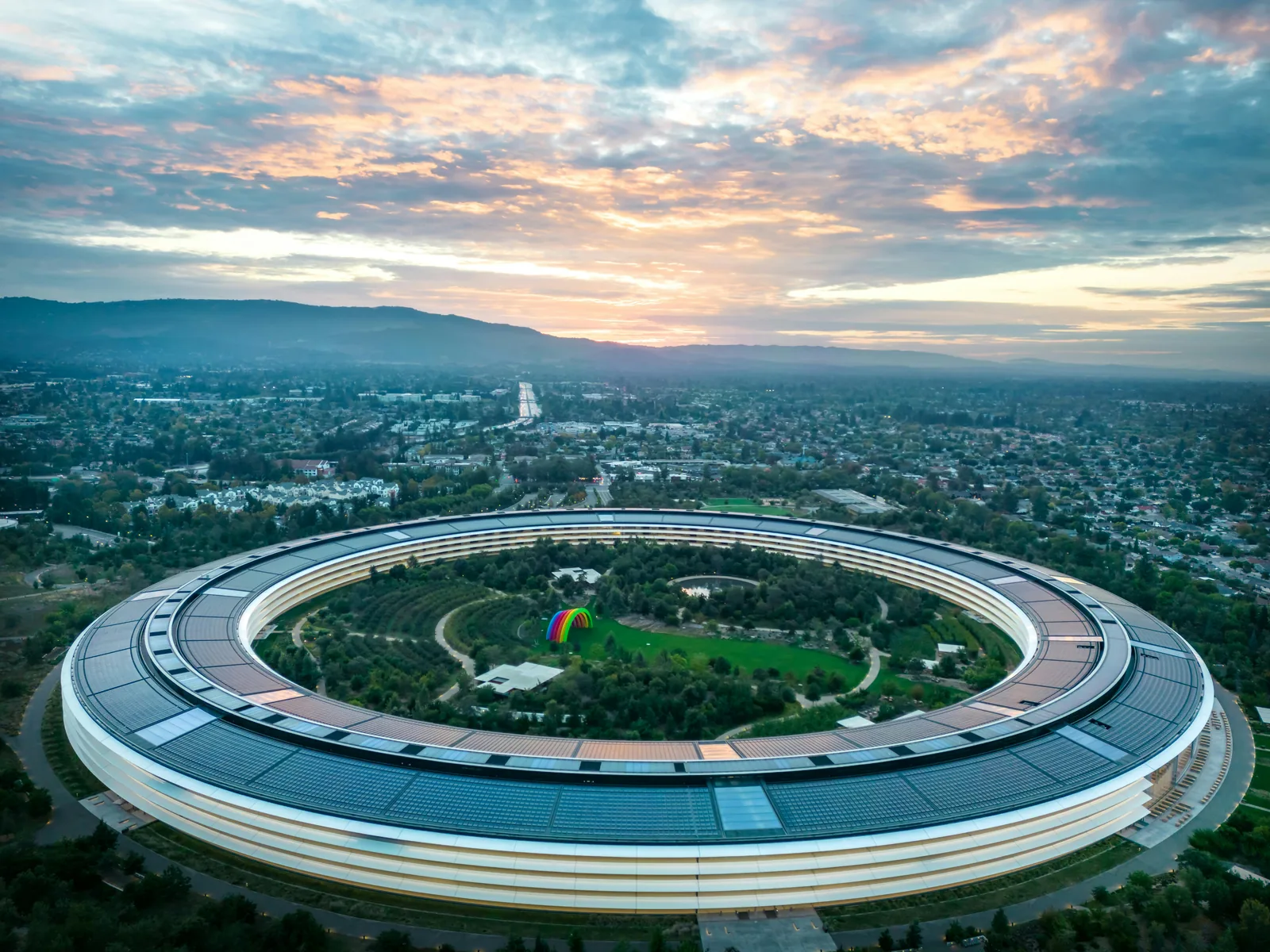 The opening of the Park of High Technologies of the Kyrgyz Republic took place in Silicon Valley.