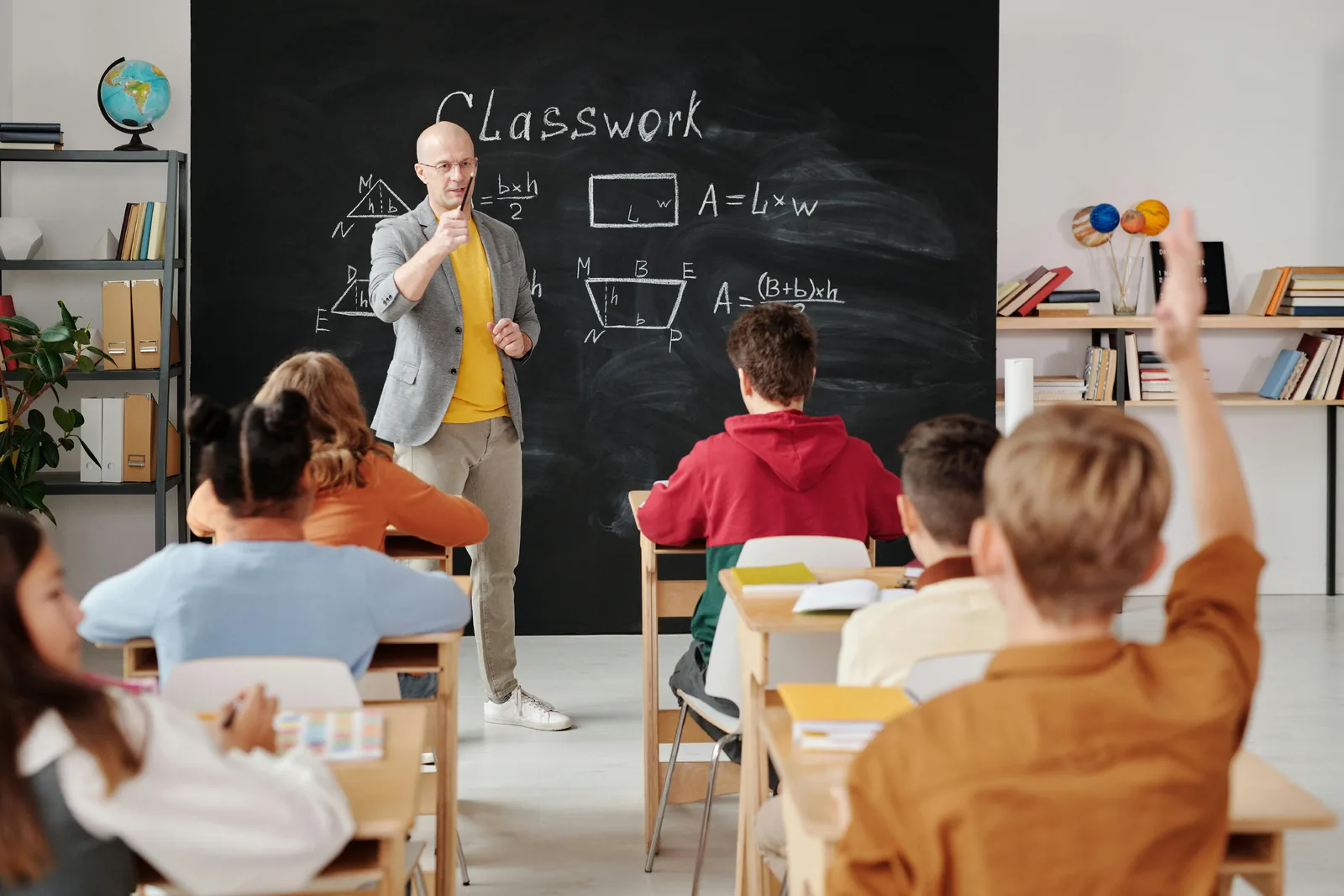 ITest and EdPuzzle: 10 services and tools for modern teachers