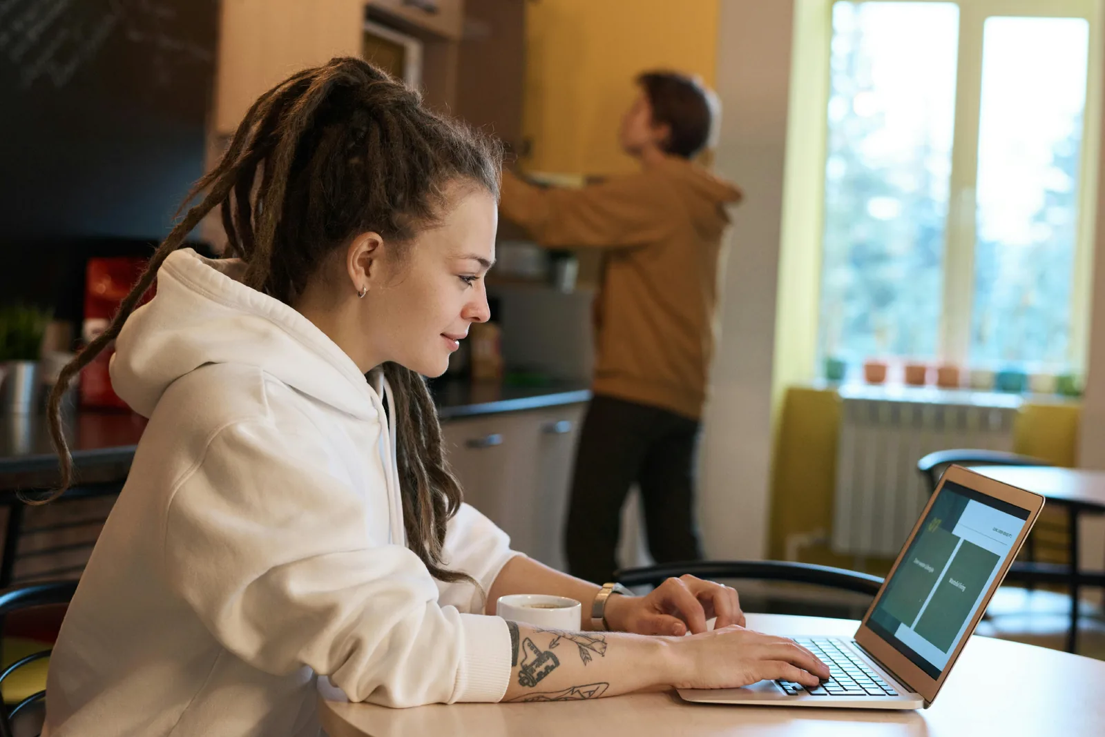 How to become a freelancer: a guide in 7 steps and useful links