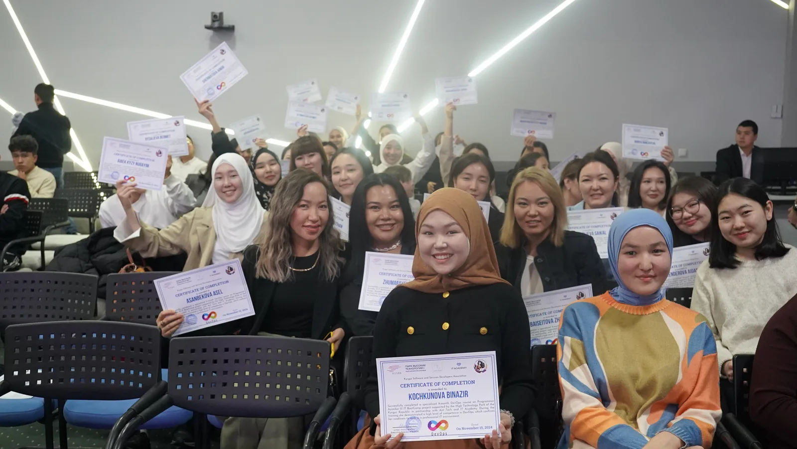 Kyrgyz women were trained in programming free of charge as part of the Programmer Ayimdar 3 program.