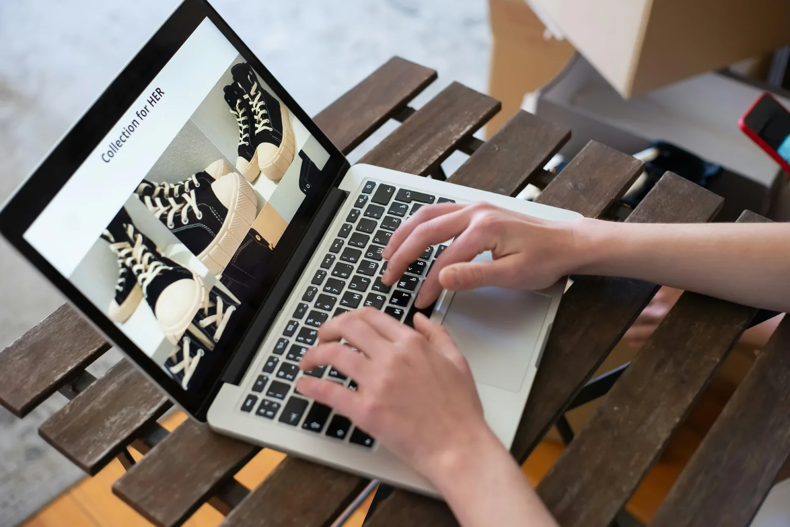 How to shop safely online: 10 important rules