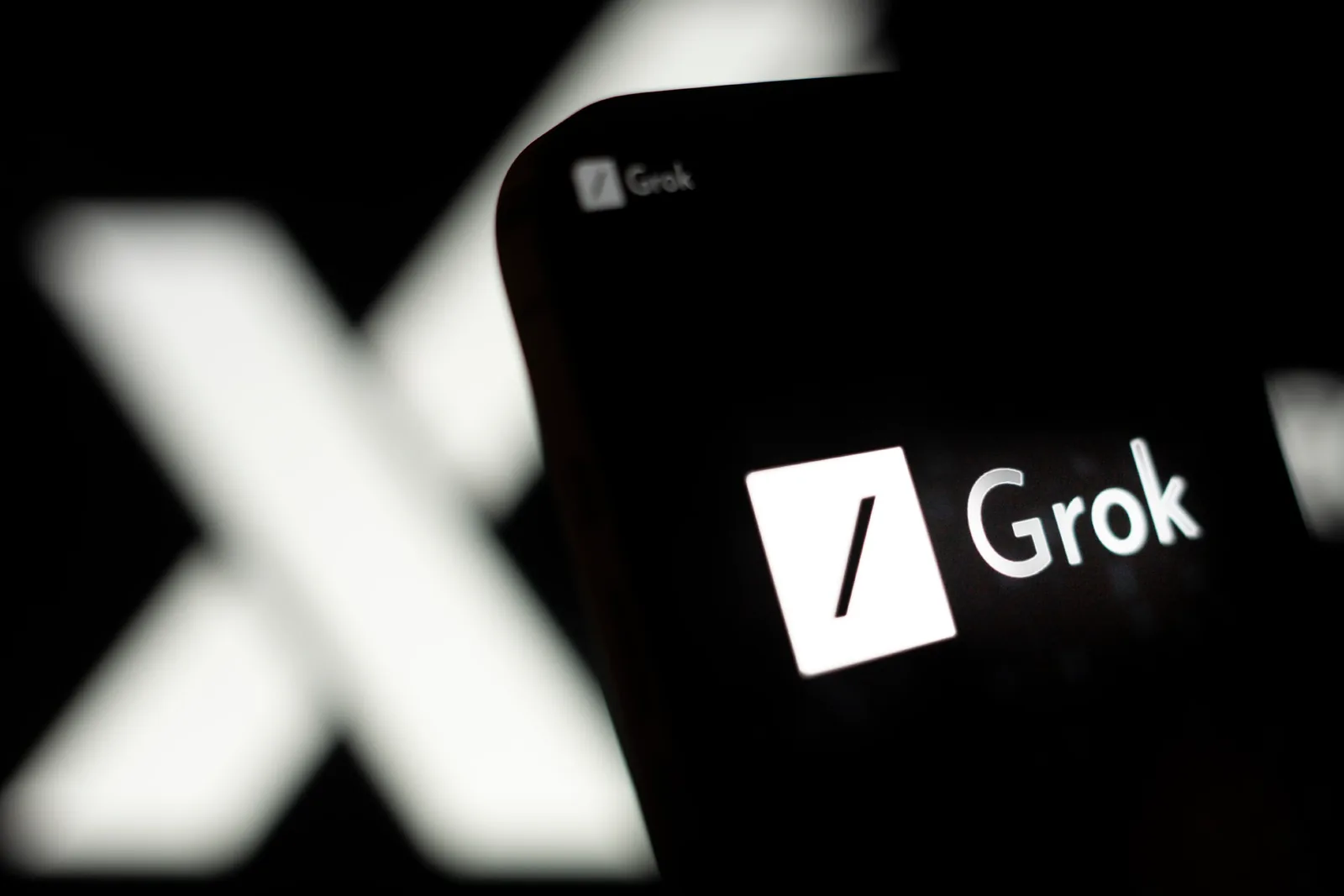 Grok от xAI научился распознавать объекты через камеру смартфона