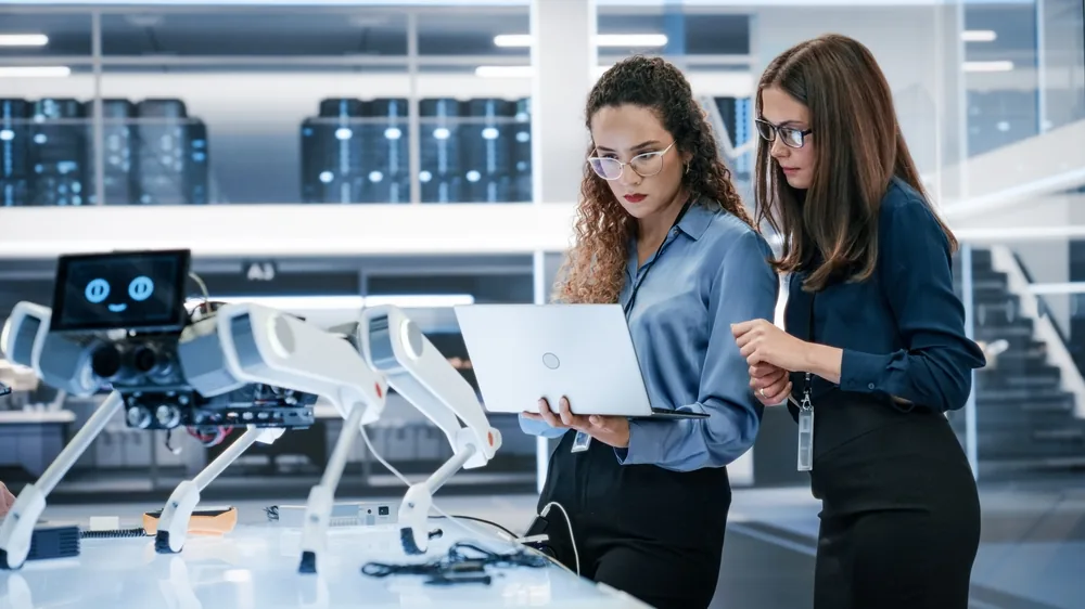 Women in Tech CCA Awards and AWS She Builds Mentorship Program: Current Opportunities for Women in Tech