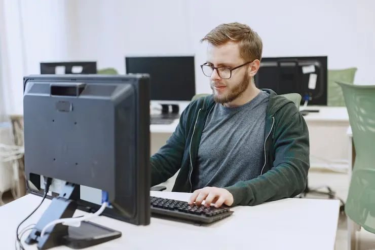 Горячие вакансии для IT-специалистов в компаниях Центральной Азии