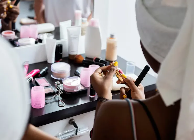 The Beauty of the Future: 7 CES 2026 Beauty Gadgets Every Girl Will Want