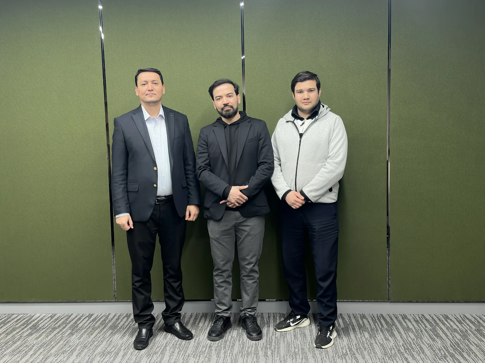 Узбекская компания OX Group привлекла $900 000 от IT Park Ventures и United Ventures