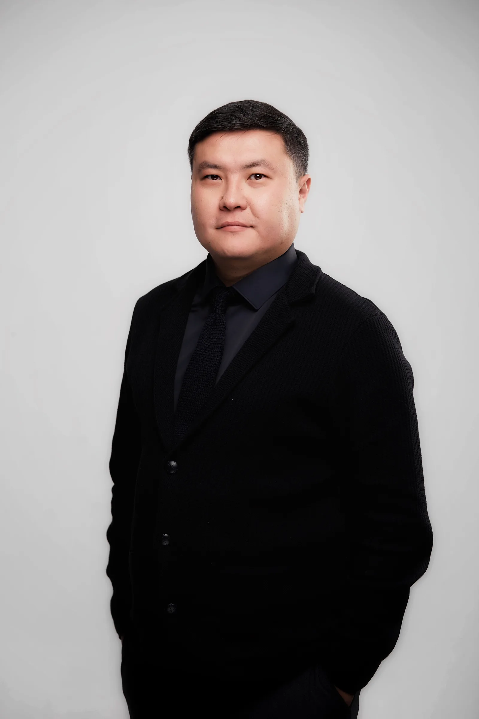 Как юрист из Казахстана без навыков программирования собрал ИИ-команду для компании